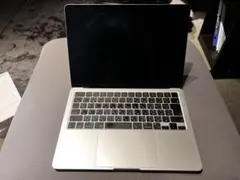 【美品】MacBook Air M2 8GB