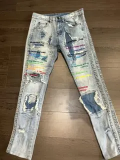 EV BRAVADO エブ ブラバド ダメージジーンズ 刺繍デニム