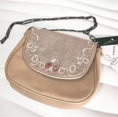 axesfemmeアクシーズファムミュルーズ染織美術館刺繍入りショルダーバッグ