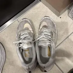 Nike CT2405-100 ランニングシューズ US 8.5