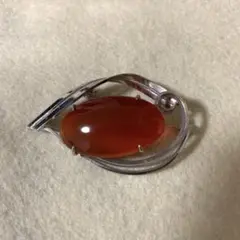 ブローチ メノウ