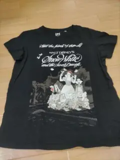 ユニクロＵＴ　白雪姫Lサイズ