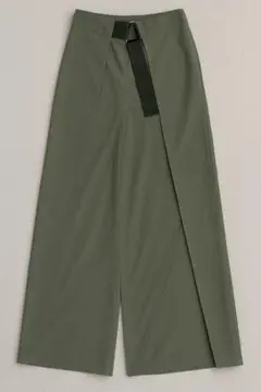 オリーブグリーン ワイドパンツ 自由区 カーキ