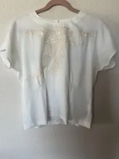 Item thumbnail for item 20712928-d2f0-4e02-ac5d-ed7c2c6ee723