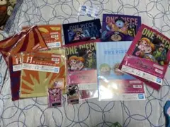 ONE PIECE クリアファイル5個・アクリルすタンド2個・タオル4つ