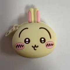 ちいかわ おかおミニシリコンポーチ　うさぎ