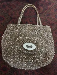 Item thumbnail for item e430e40f-64fe-4c1d-8e71-f7fa42b1a6f8