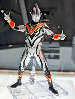 新品未開封★フィギュアーツ ウルトラマン イーヴィルトリガー
