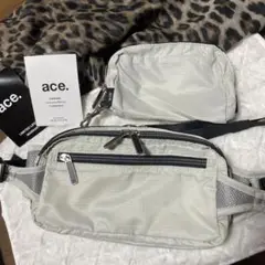 新品未使用ace. ボディバッグ・ウエストポーチ ライトグレー