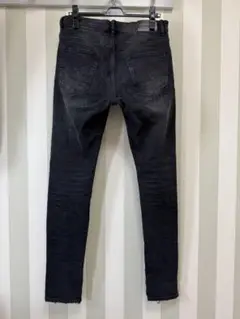 Item thumbnail for item 24aadd85-0f53-4694-b870-a4545051d28a