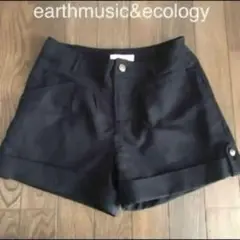 earthmusic&ecology ショートパンツ　ブラック　黒