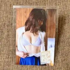 スターダム/STARDOM 紫雷イオ 写真集 【素顔】 限定特典布片入りカード 紫雷イオ 写真集 FOTOLIBRE 撮影衣装 WWE スターダム