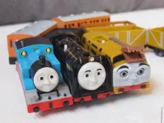 Item thumbnail for item 003cec8c-7713-4ff3-a5f2-e66123c1837e