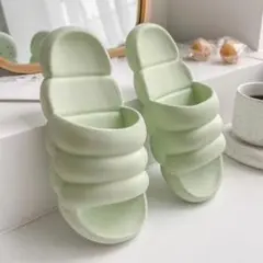 Item thumbnail for item 21f9e766-86f9-4338-bbf9-cb79280b8973