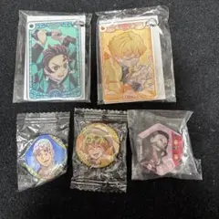鬼滅の刃 くら寿司 ビッくらポン セット アクキー＆缶バッジ＆マグネット