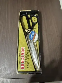 Item thumbnail for item 705a7118-406d-4a8f-92e5-bf769da2f99d