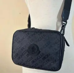 【新品未使用品】MONCLERモンクレール ショルダーバッグボディ黒モノグラム