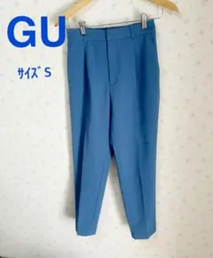 GU 青 ブルー　チノパン Sサイズ
