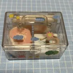 【激レア】昭和サンリオ　救急箱　チアリーチャーム