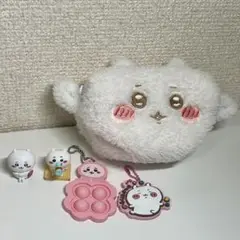 ちいかわ　キャラクターグッズセット　ポーチ　キーホルダー　マスコット