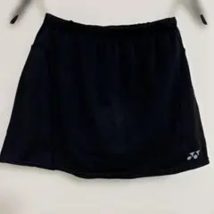 ヨネックス テニススカート 黒　Mサイズ バドミントン　スコート