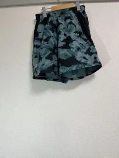 アンダーアーマー　ハーフパンツ