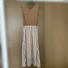 ノースリーブ　ワンピース　ストラップ　夏