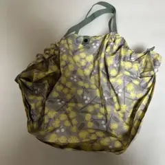 新品　未使用　Snupåtto コンパクトエコバッグ グレーとイエロー花柄