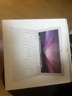 Apple MacBook 13インチ ホワイト 本体