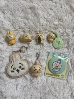ちいかわ　うさぎ　キーホルダー&フィギュア&缶バッジセット