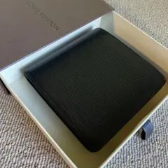 正規品⭐️極美品⭐️ルイヴィトン　モノグラム エピ　財布　二つ折り　黒