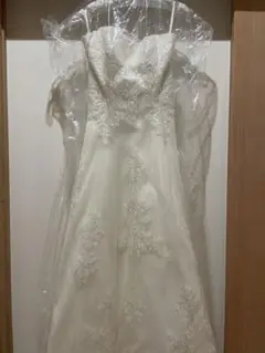 ウェディングドレス