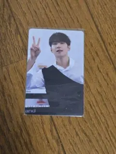 SEVENTEEN 17 IS RIGHT HARE　ウォヌ