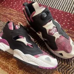 NWN！！！ Reebok☆インスタポンプフューリー☆スネークヘビ柄 リーボックのポンプフューリーに大人気のアニマル柄ポンプにヘビ