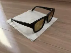 GUCCI ブラックサングラス ブラウンレンズ