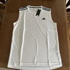 アディダス　新品