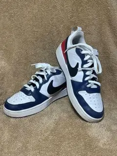 Nike スニーカー ホワイト/ネイビー/レッド