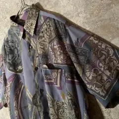 【個性派古着】 総柄 芸術的な柄 半袖シャツ 淡い紫 M~L 生地薄め