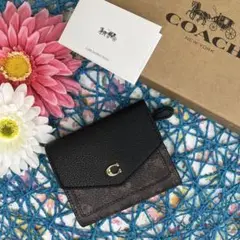 COACH 3つ折り財布 馬車柄 ダークブラウン ブラック シグネチャー