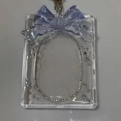 [試作品]トレカキーホルダー　トレカケース　トレカデコ　レジン　水色リボン