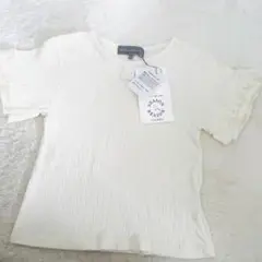 新品未使用　シーズンリーズン　フリル付きアイボリーTシャツ 120サイズ