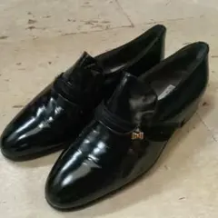 Item thumbnail for item b9530c45-8d92-484f-a786-3c6d7f3fb0c6