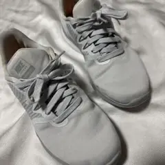 Nike トレーニングシューズ グレー