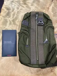 TUMI オリーブグリーン ショルダーバッグ