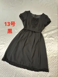 D16 美品　13号　ワンピース　黒　パフスリーブ　大きいサイズ　ウエスト紐付