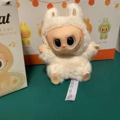 ラブブ　Have a seat
