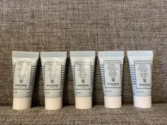 Sisley イドラ グローバル セラム サンプル