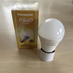 【未使用】Panasonic LED電球 E26口金 温白色 40形相当 箱スレ