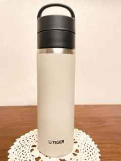 Item thumbnail for item 9cc88b2f-e3f3-4426-ab43-2a042cc2f42b