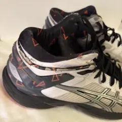 アシックス asics ゲルバースト24 白オレンジ バスケットボールシューズ
